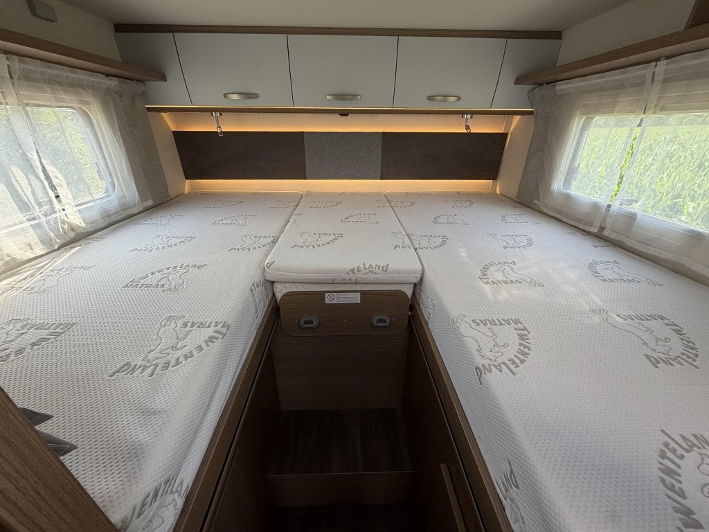 Caravans And Camping Carado