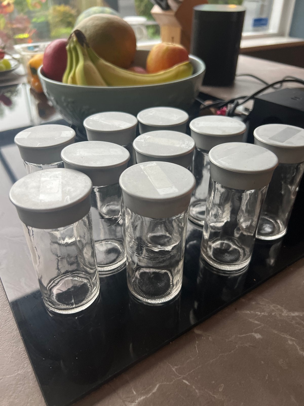 10x kruidenpotjes met en zonder strooigaatjes, Ophalen