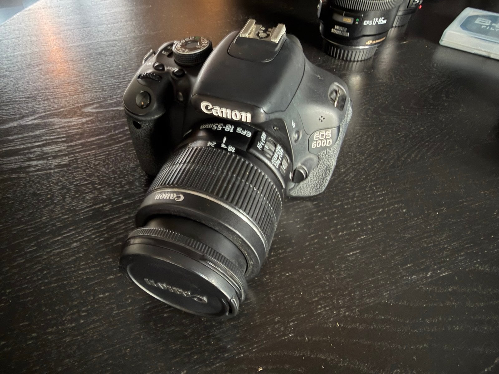 Canon 600D Spiegelreflexcamera zeer compl. filtrs en lenzen, Gebruikt, Spiegelreflex, Canon, Beeldstabilisatie