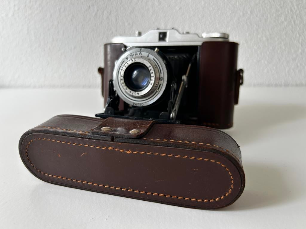 Agfa Agnar isolette camera met lederen hoes, Verzenden, Gebruikt, Compact, Overige Merken
