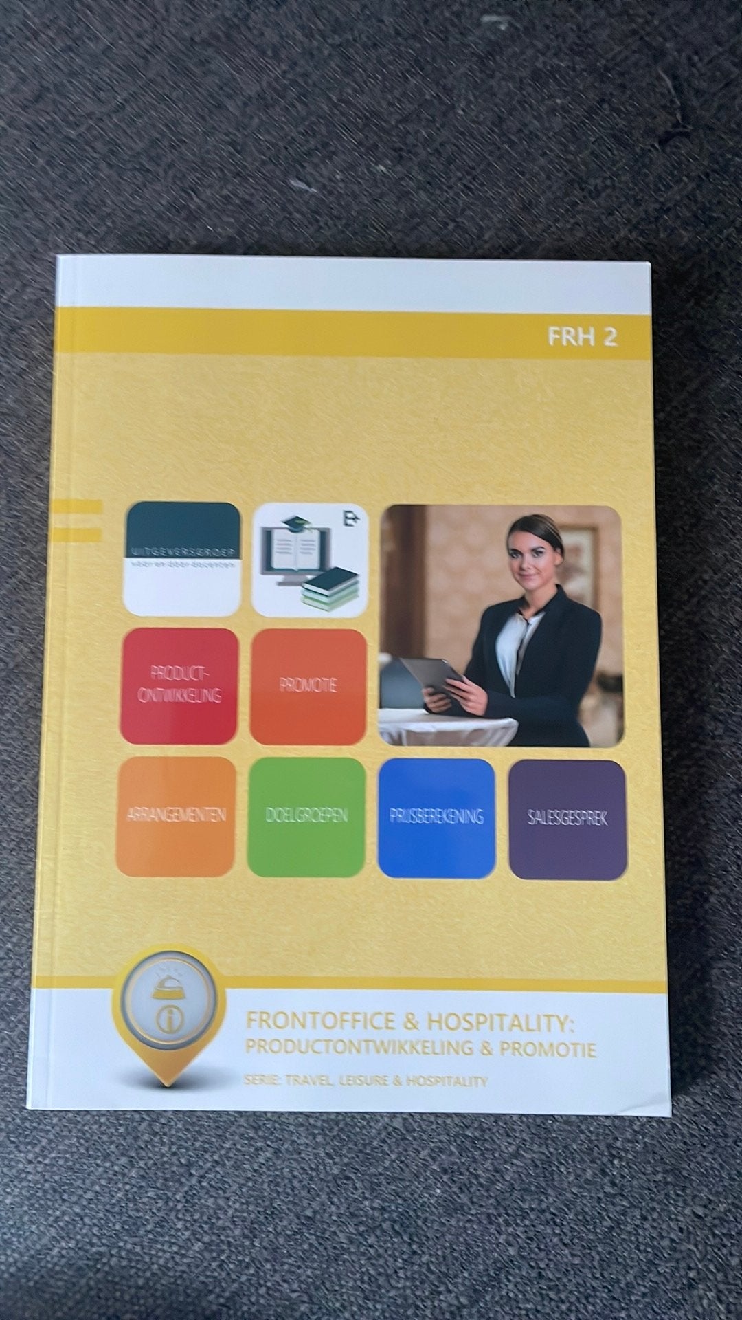 FRH 2, Ophalen of Verzenden, Zo goed als nieuw, Overige niveaus, Nederlands