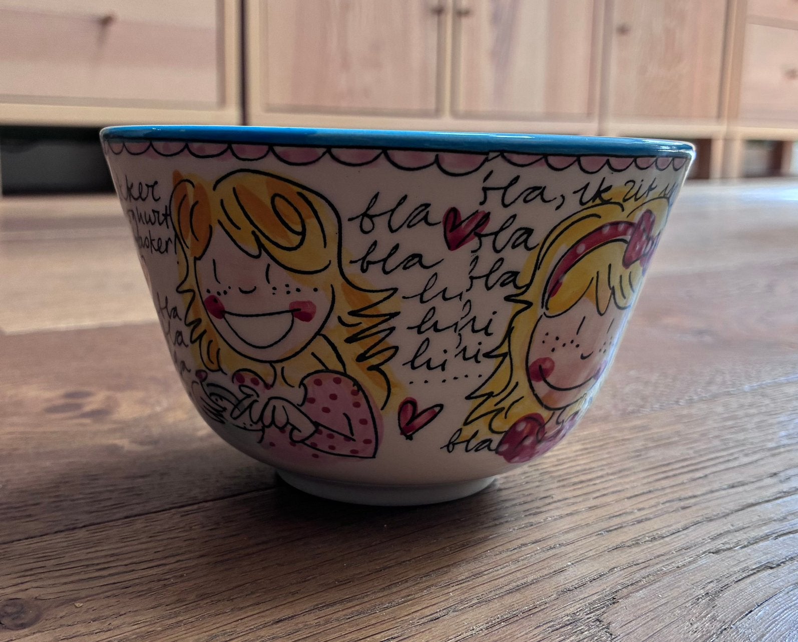 Blond Amsterdam - Grote kom “Blablablabla”, Ophalen of Verzenden, Zo goed als nieuw, Kom(men), Overige stijlen
