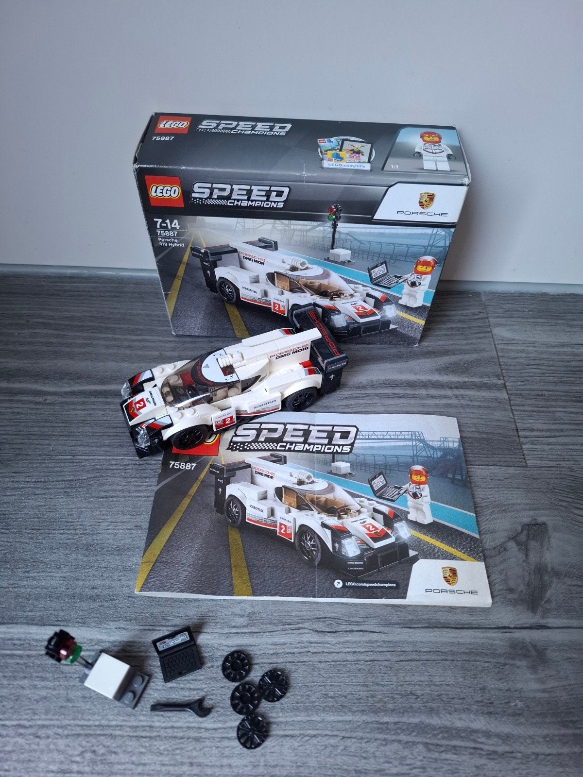 LEGO Speed Champions 75887, Kinderen en Baby's, Ophalen of Verzenden, Zo goed als nieuw