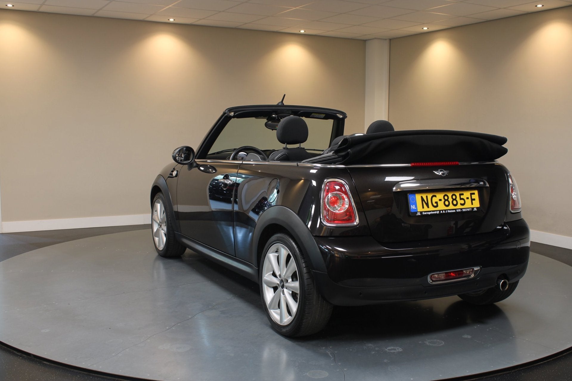 Mini Cabrio 1.6 Cooper Chili *Automaat* Dealer OH|Stoelverw., Auto's, 15 km/l, Gebruikt, Euro 6, 4 cilinders