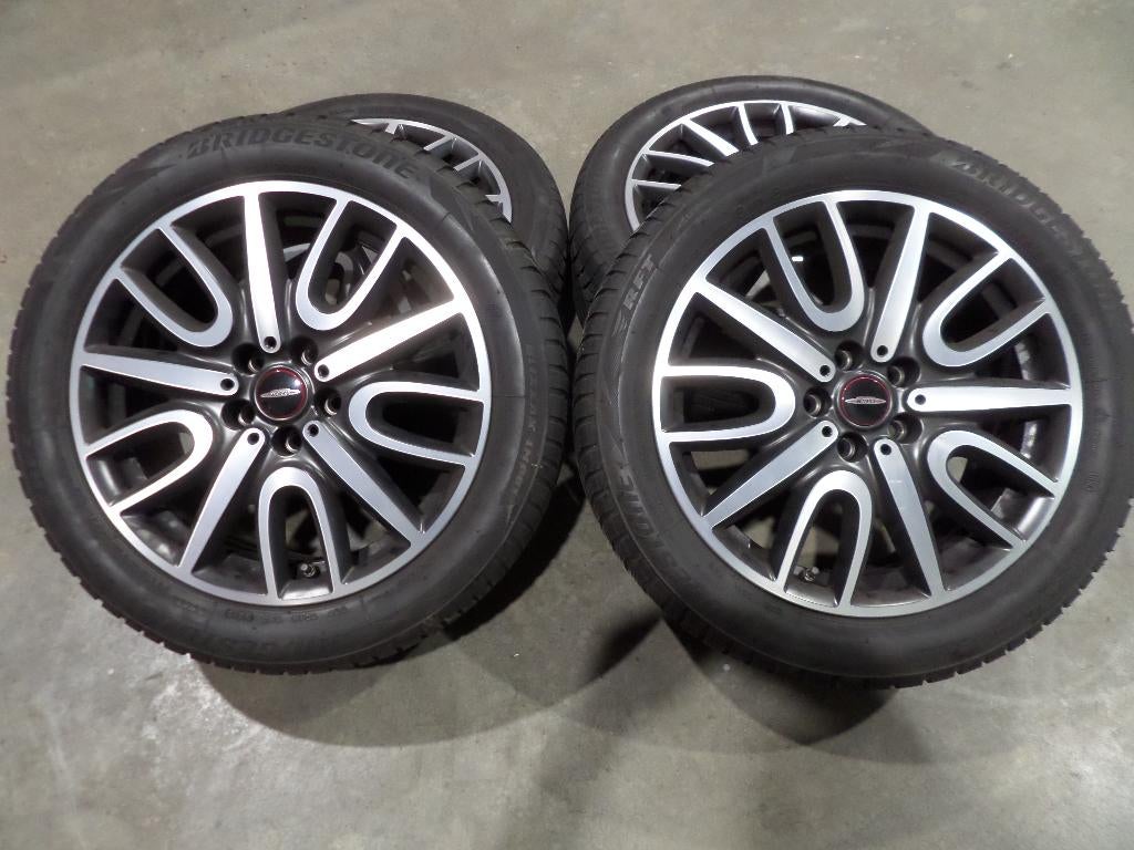 Origineel 18" Countryman F60 JCW Works velgen + Winterbanden, 18 inch, Banden en Velgen, 225 mm, Winterbanden