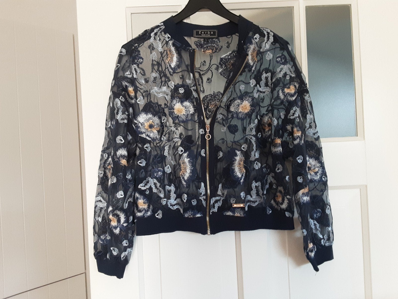 VESTJE    ZERBA     MAAT      L., Kleding | Dames, Ophalen of Verzenden, Zo goed als nieuw, Maat 38/40 (M)