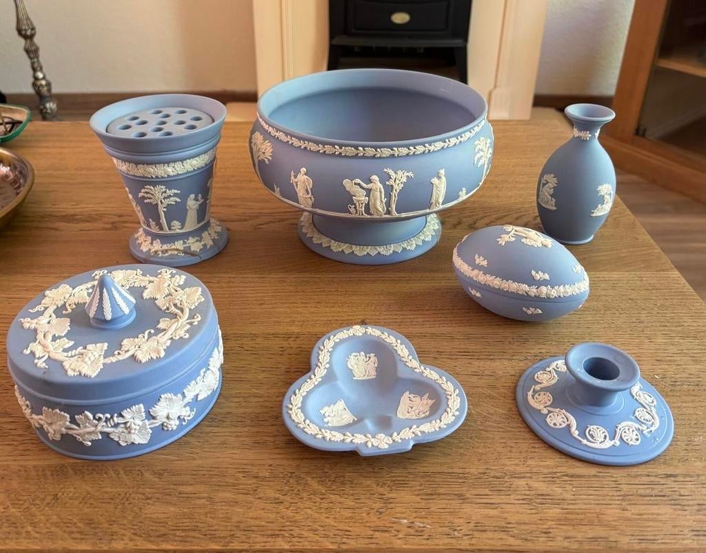 Prachtige Wedgwood Jasperware Collectie - Lichtblauw, Ophalen of Verzenden