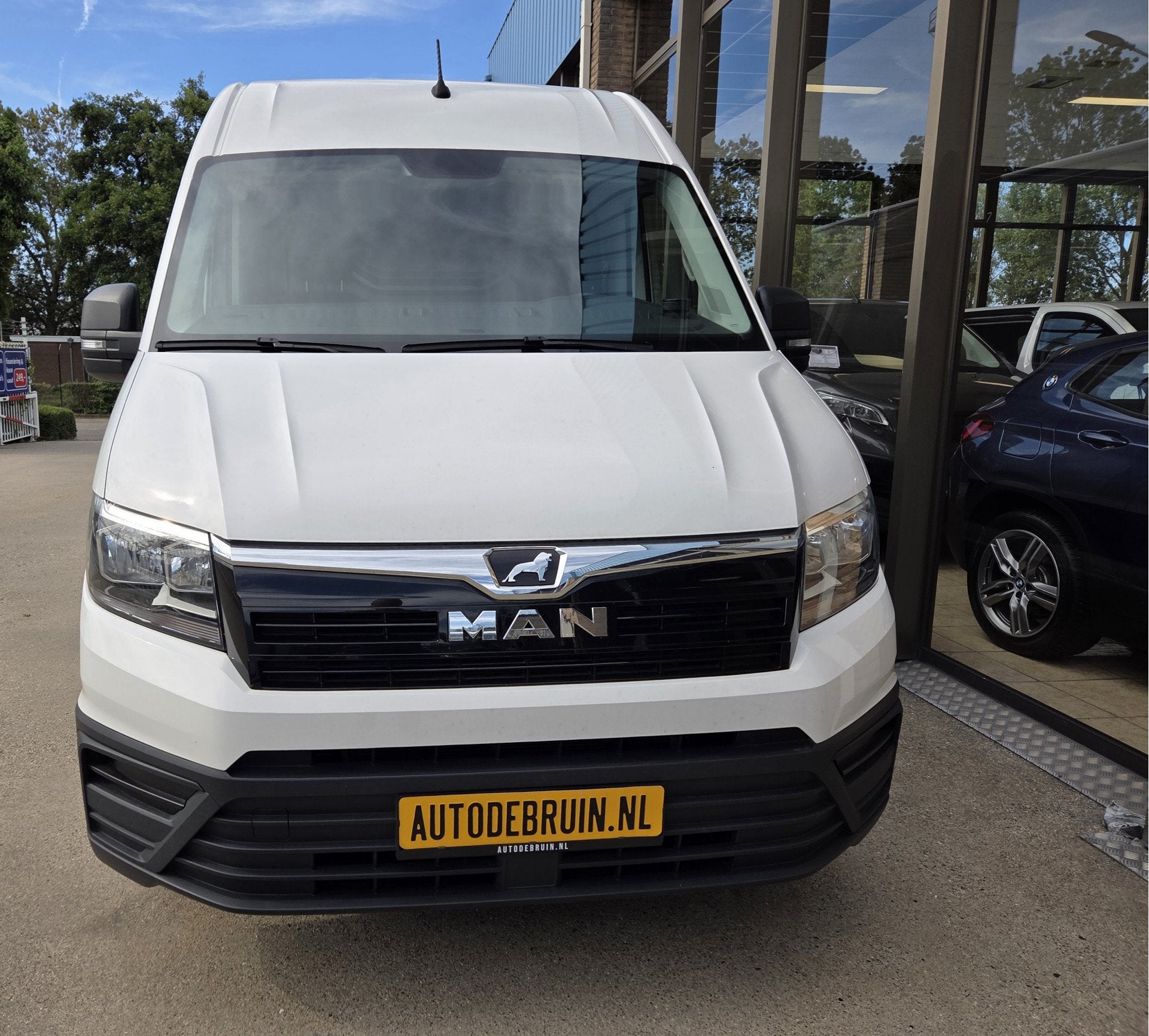 Volkswagen Crafter / MAN Tge Extra Lang L5 Hoog HD 140Pk / 1, Voorwielaandrijving, Stof, Gebruikt, 4 cilinders