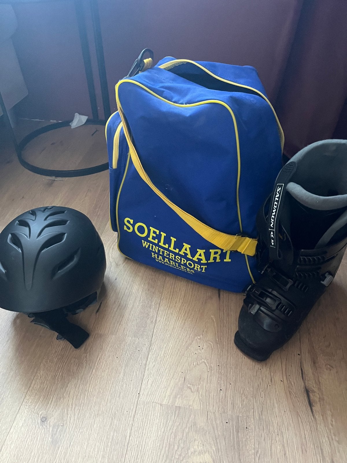 Salomon skischoenen maat 41 inclusief tas, Ophalen, 160 tot 180 cm, Gebruikt, Schoenen