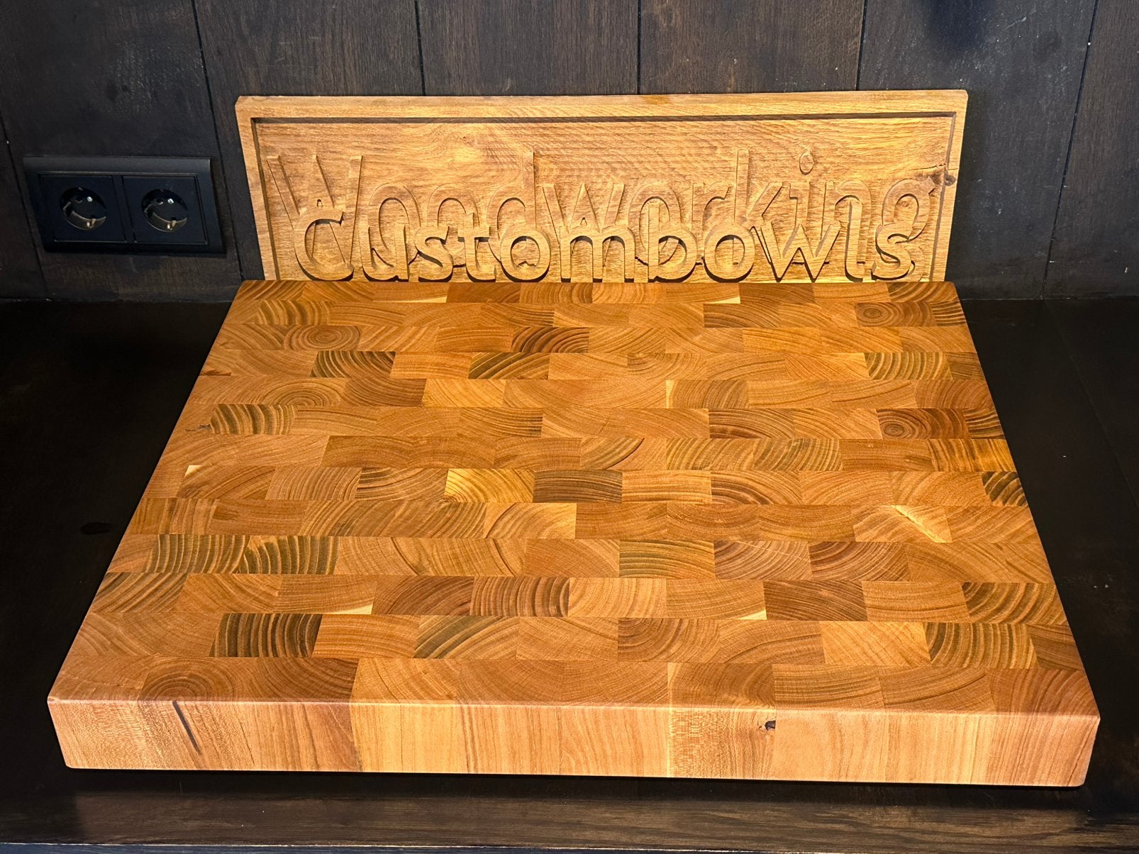 Luxe massieve handgemaakt Eindnerf snijplank van kersenhout, Hout, Snij-/serveerplank, Ophalen of Verzenden, Custom bowls