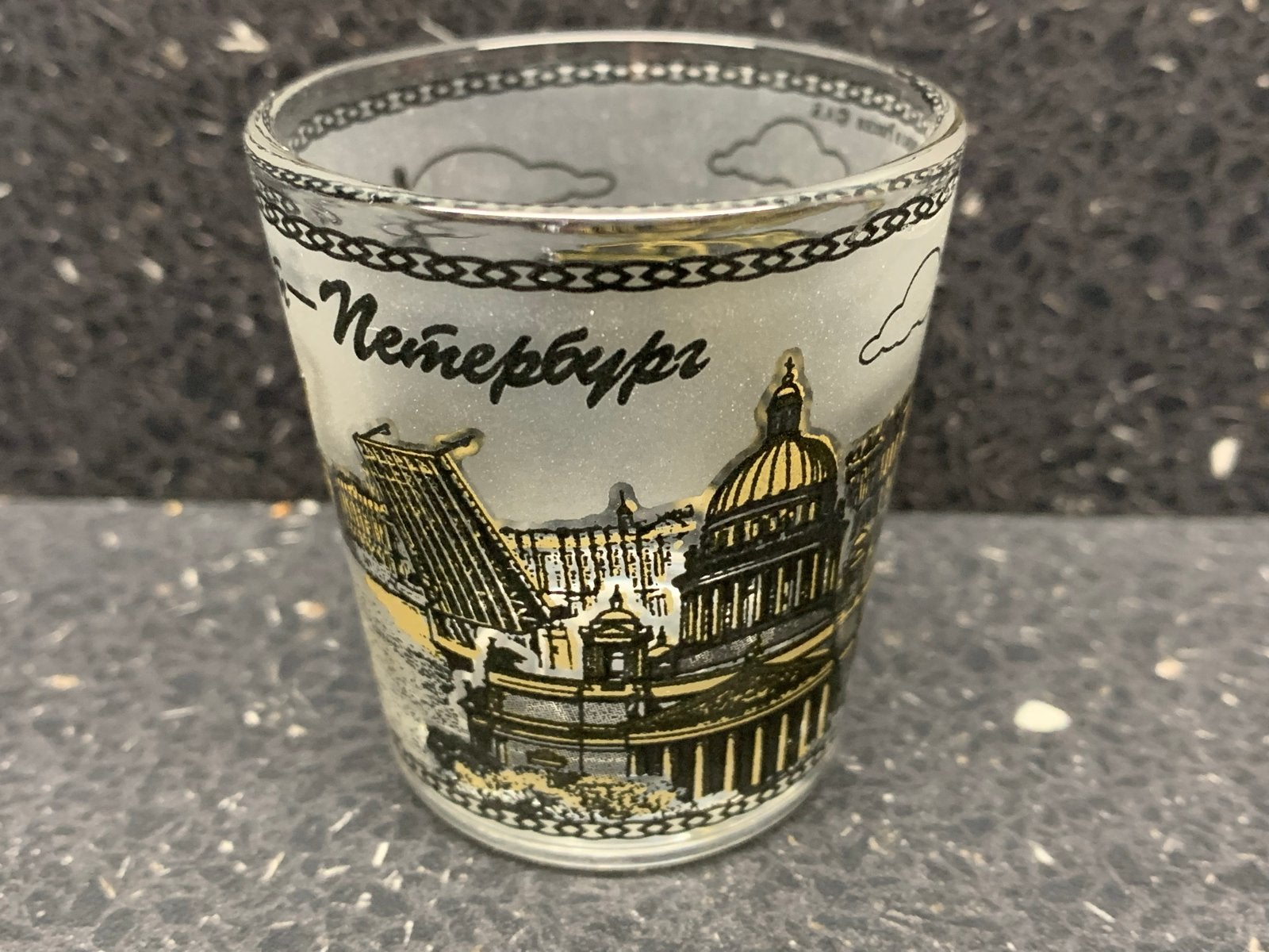 Shotglas Sint-Petersburg Souvenir Glas Rusland, Ophalen of Verzenden