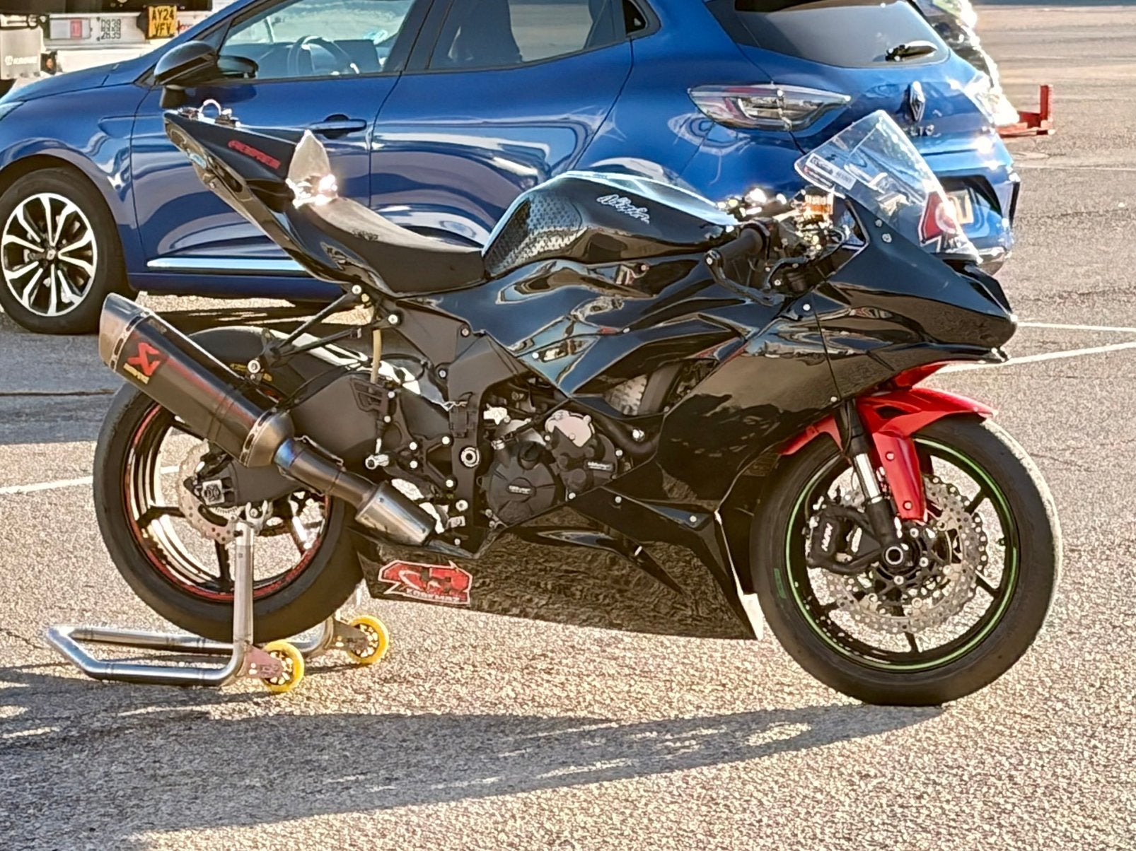 2020 Kawasaki Ninja ZX-6R 636 ABS Circuitmotor trackbike, Ophalen, Gebruikt