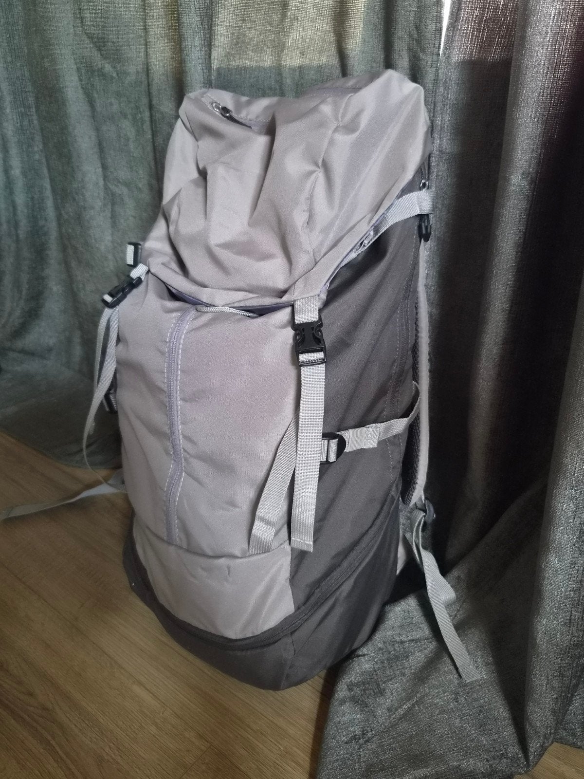 Nieuwe Trekking Rugzak Adventuridge 45L, Ophalen