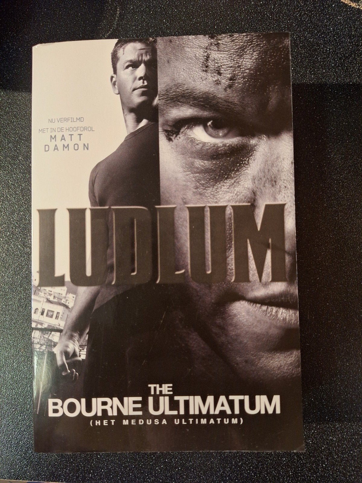 Robert Ludlum - Filmed., Ophalen of Verzenden, Gelezen, Robert Ludlum