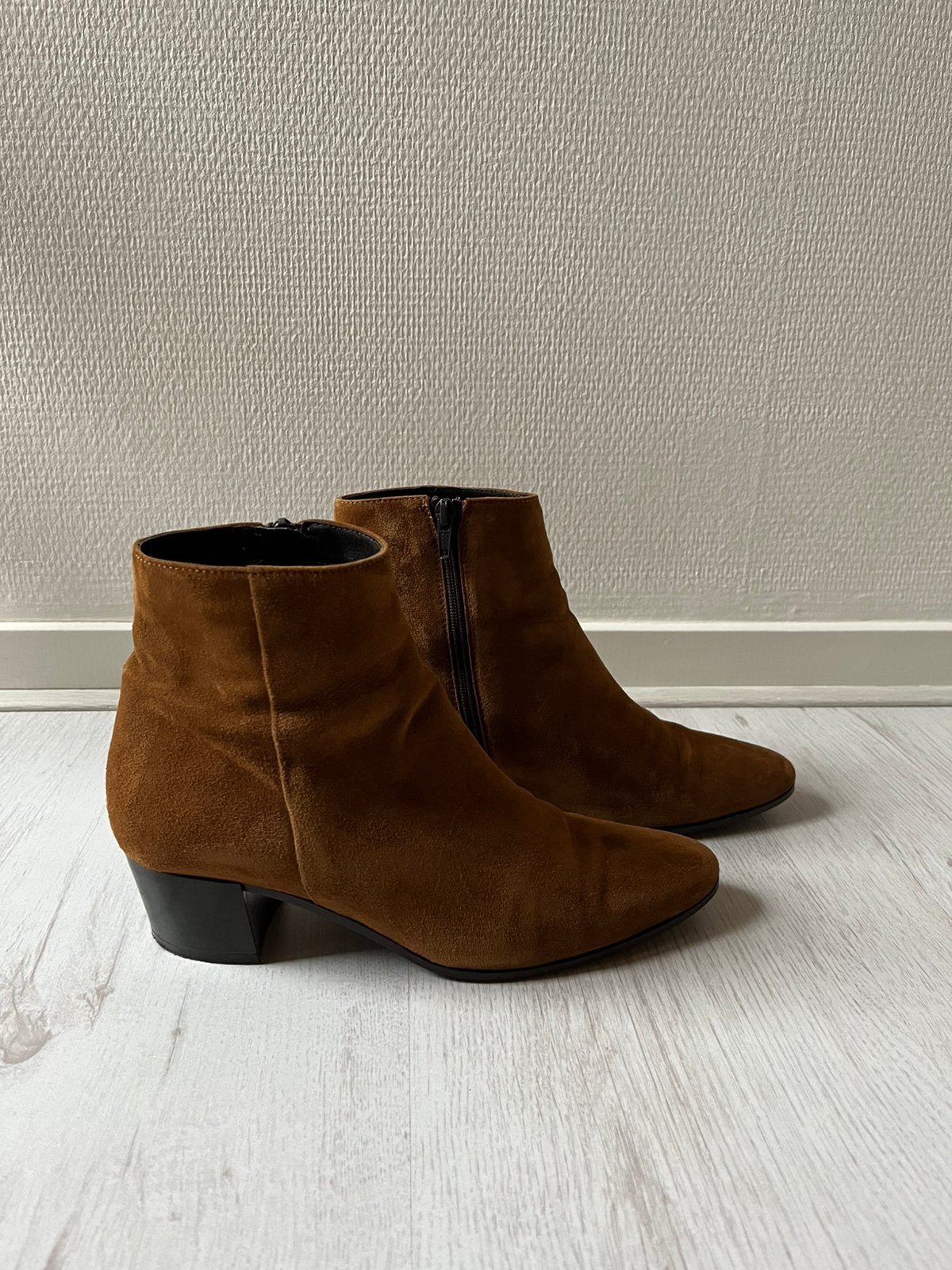 Enkellaarzen dames - Gosh - maat 39, Kleding | Dames, Schoenen, Overige kleuren, Gosh, Lage of Enkellaarzen, Ophalen of Verzenden