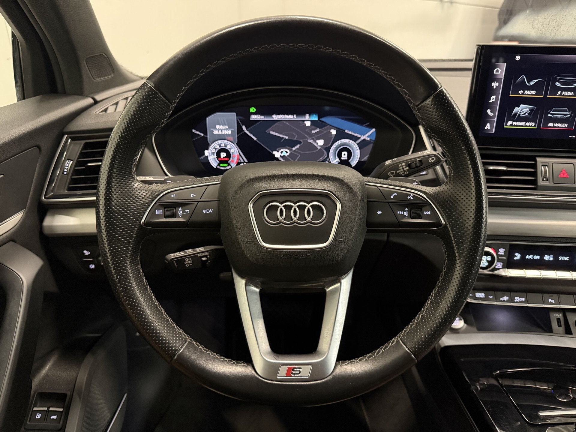 Foto 32 van Audi Q5 55 TFSI e quattro 3x S-Line PANO/LUCHTVERING/TREKHAA