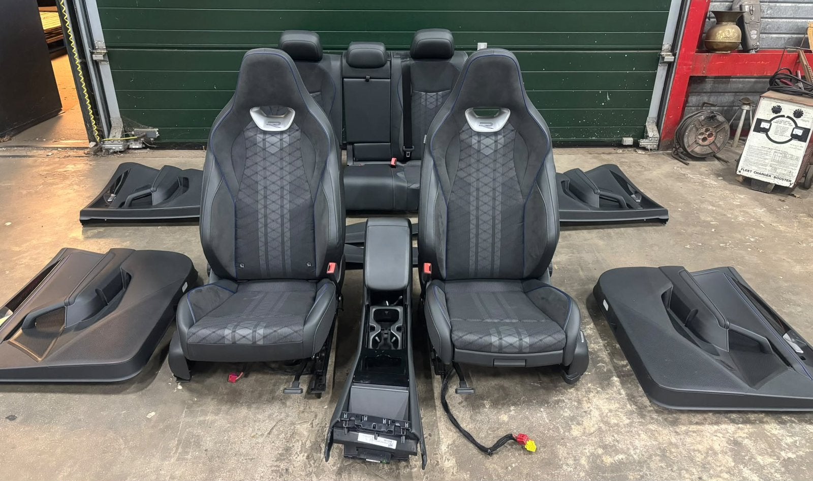Volkswagen tiguan r line interieur, Ophalen of Verzenden, Nieuw, Volkswagen
