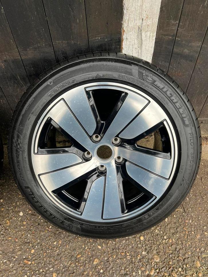 Originele Porsche taycan velgen 19? Michelin breedset zomer, Auto-onderdelen, 275 mm, Banden en Velgen, Niet ingevuld, Nieuw
