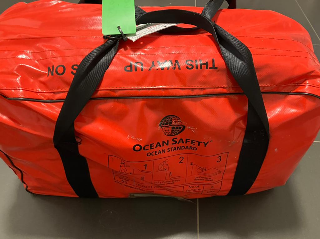 Ocean Safety reddingsvlot - 6 personen, Watersport en Boten, Ophalen, Gebruikt, Overige typen