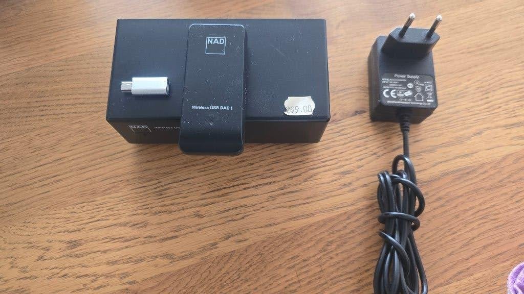 NAD Wireless USB DAC 1 - Draadloze Audio Ontvanger, Ophalen of Verzenden, Zo goed als nieuw