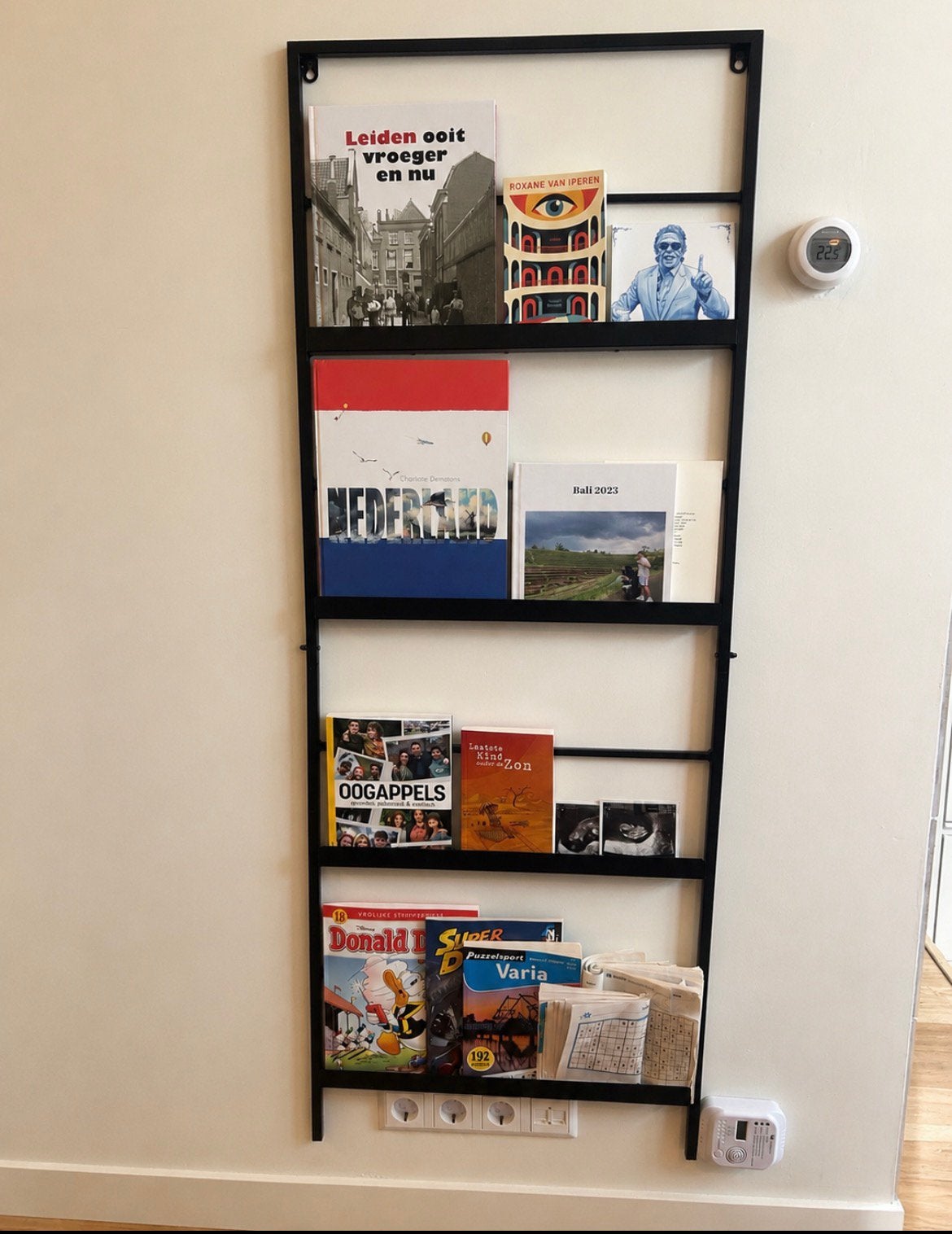 Tijdschriften rek, Ophalen, Zo goed als nieuw