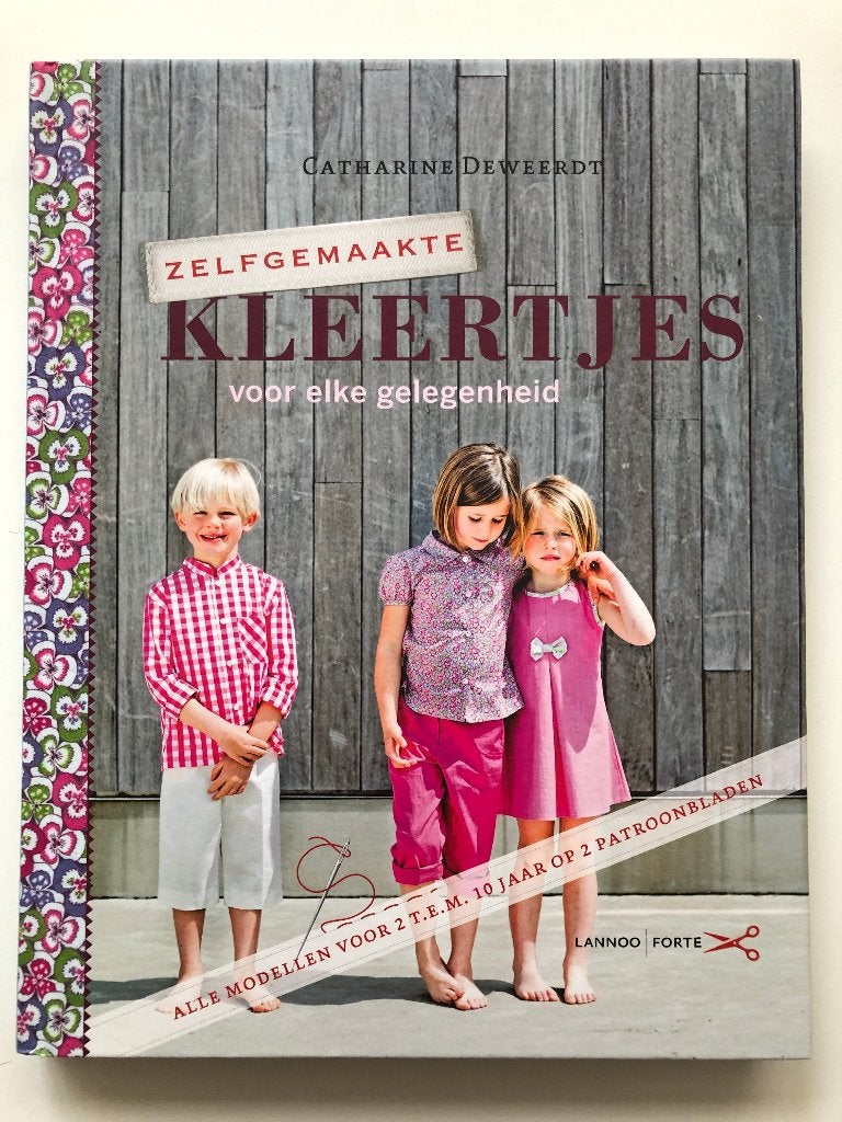 Zelfgemaakte kleertjes, Boeken, Hobby en Vrije tijd, Nieuw, Breien en Haken, Verzenden