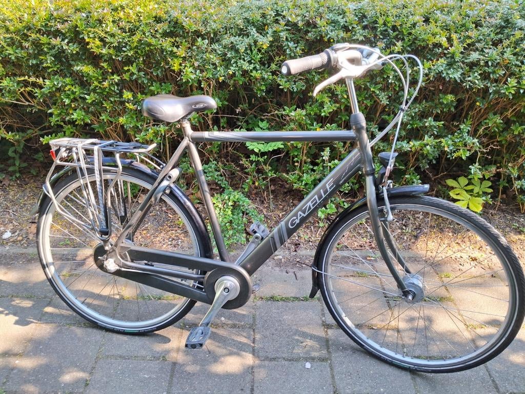 28 inch gazelle esprit 61 cm nieuwe banden 195.-, Fietsen en Brommers, Fietsen | Heren | Herenfietsen, Ophalen of Verzenden, Zo goed als nieuw