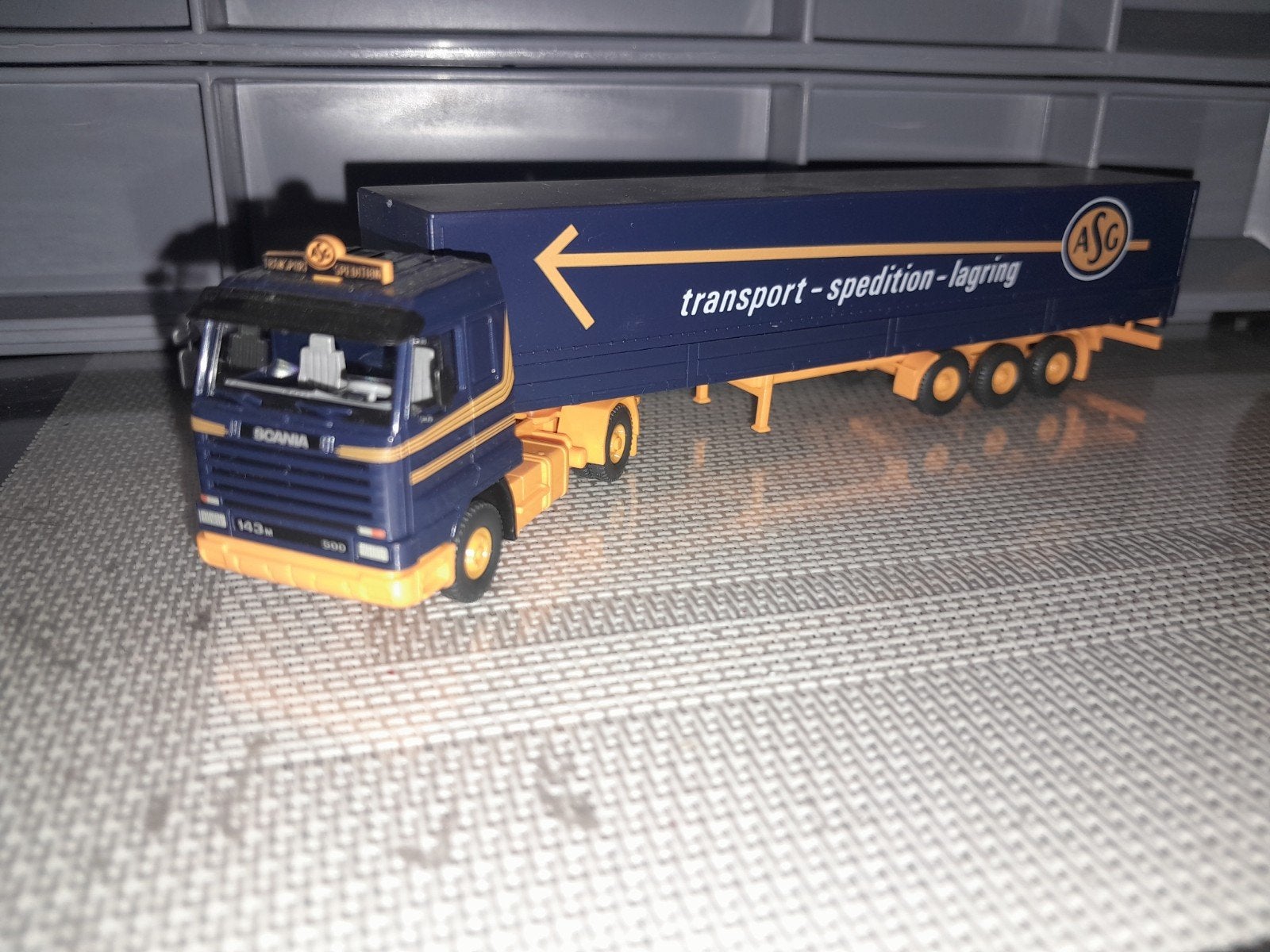 4 x asg, Hobby en Vrije tijd, Modelauto's | 1:87, Ophalen of Verzenden, Bus of Vrachtwagen