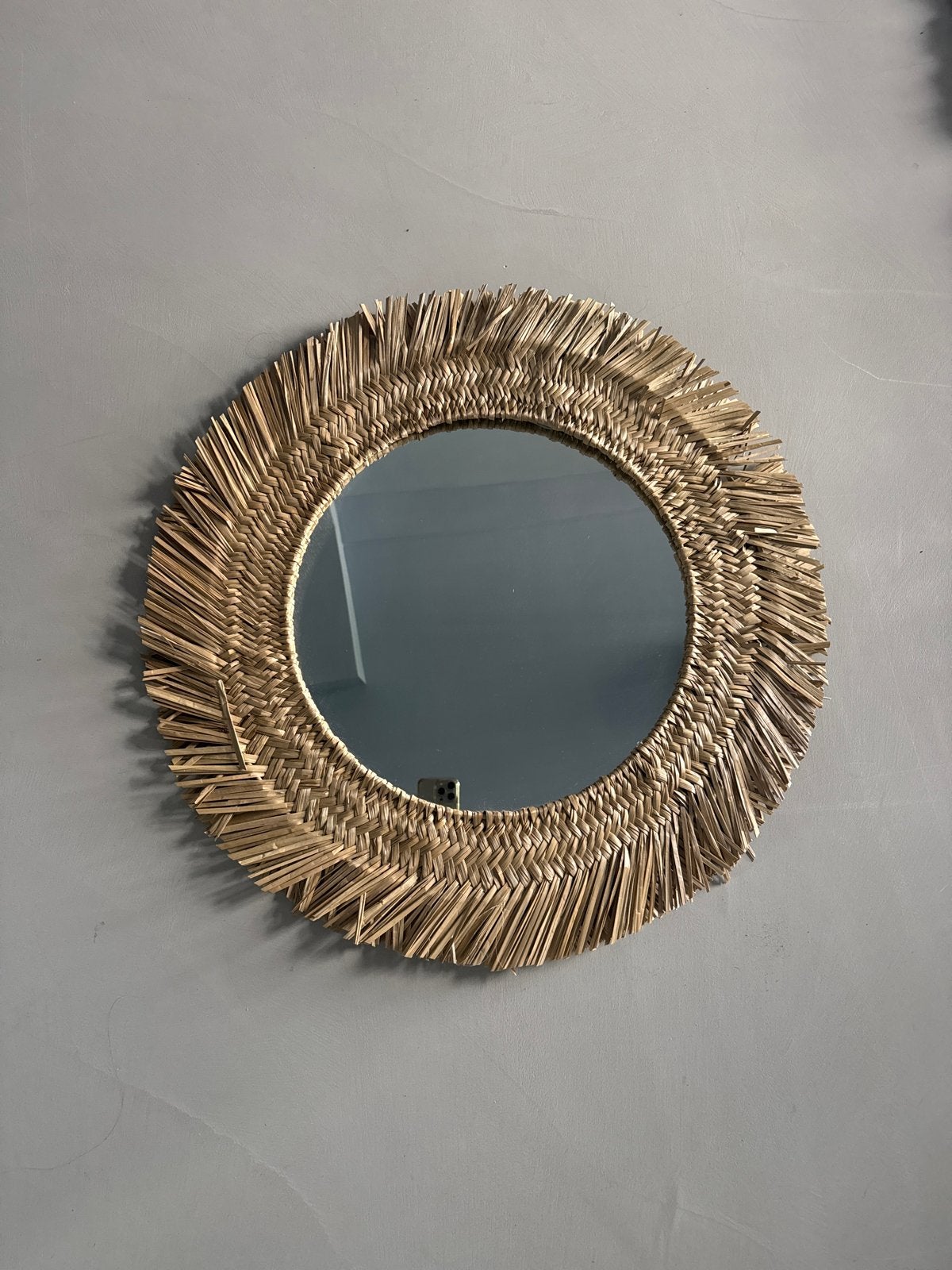 Ikea Vrigstad ronde spiegel (63 cm) met zeegras frame, Huis en Inrichting, Woonaccessoires | Spiegels, Ophalen, Rond, Zo goed als nieuw