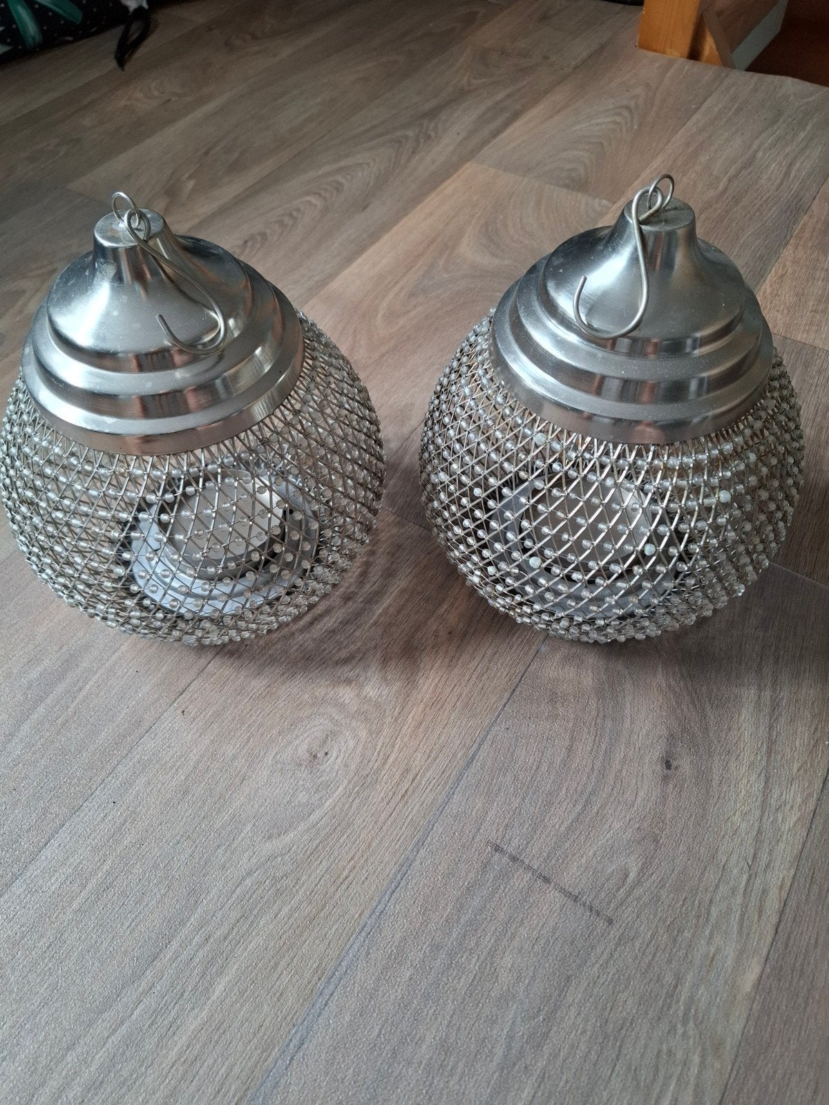 2 grote windlichten bollen, Ophalen, Zo goed als nieuw