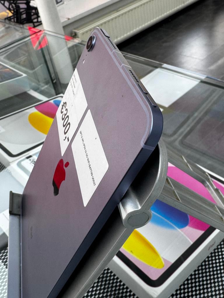 iPad Mini 6 & iPad 7 & iPad Pro 10.5 | €125–€300, Computers en Software, Apple iPads, Blauw, 8 inch, Ophalen of Verzenden, Zo goed als nieuw
