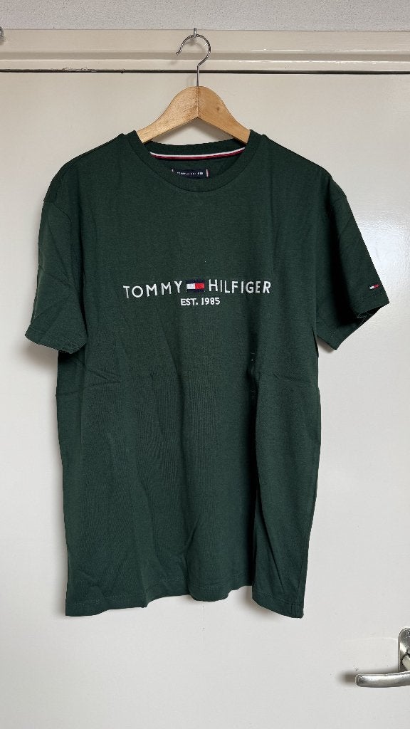 Tommy Hilfiger T-shirt - Donkergroen - Maat L, Maat 52/54 (L), Verzenden, Tommy Hilfiger, Nieuw