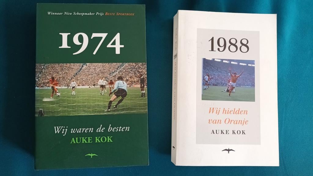 Auke Kok 1974 Wij waren de beste 1988 wij hielden van Oranje, Ophalen of Verzenden, Zo goed als nieuw, Auke Kok, Balsport