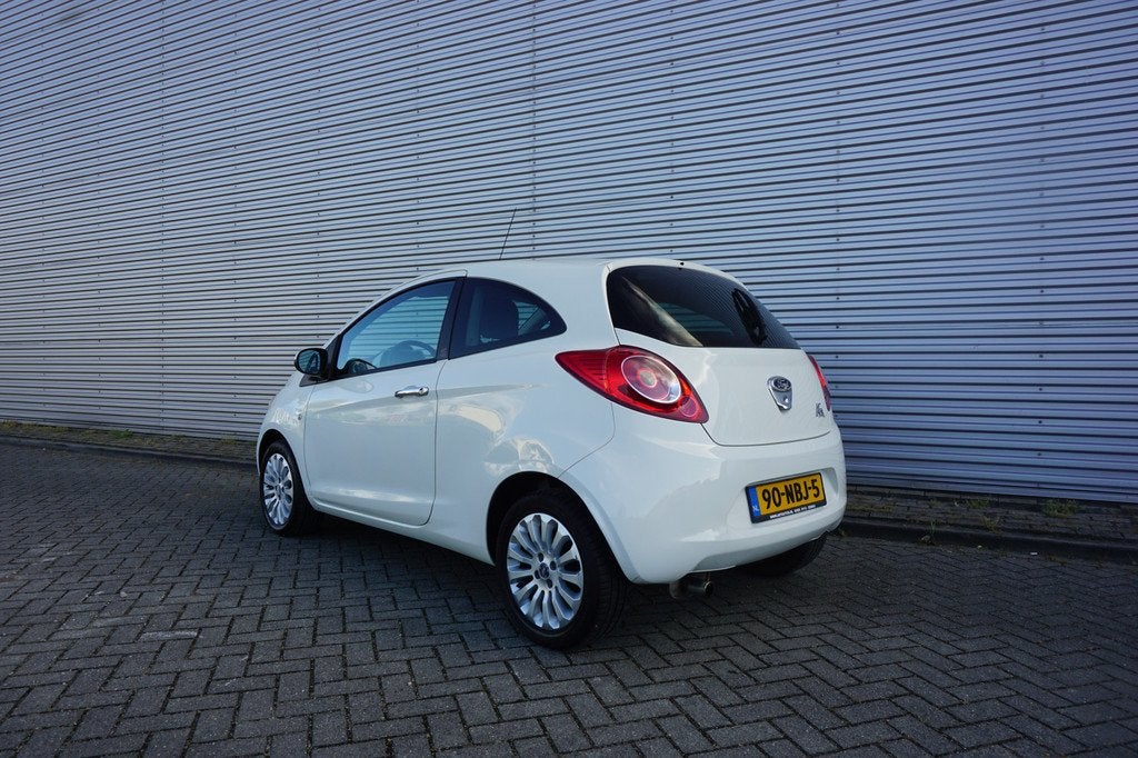 Ford Ka 1.2 Titanium Airco / Elektr. ramen / Lm velgen / NAP, Auto's, Voorwielaandrijving, Stof, Gebruikt, 1242 cc