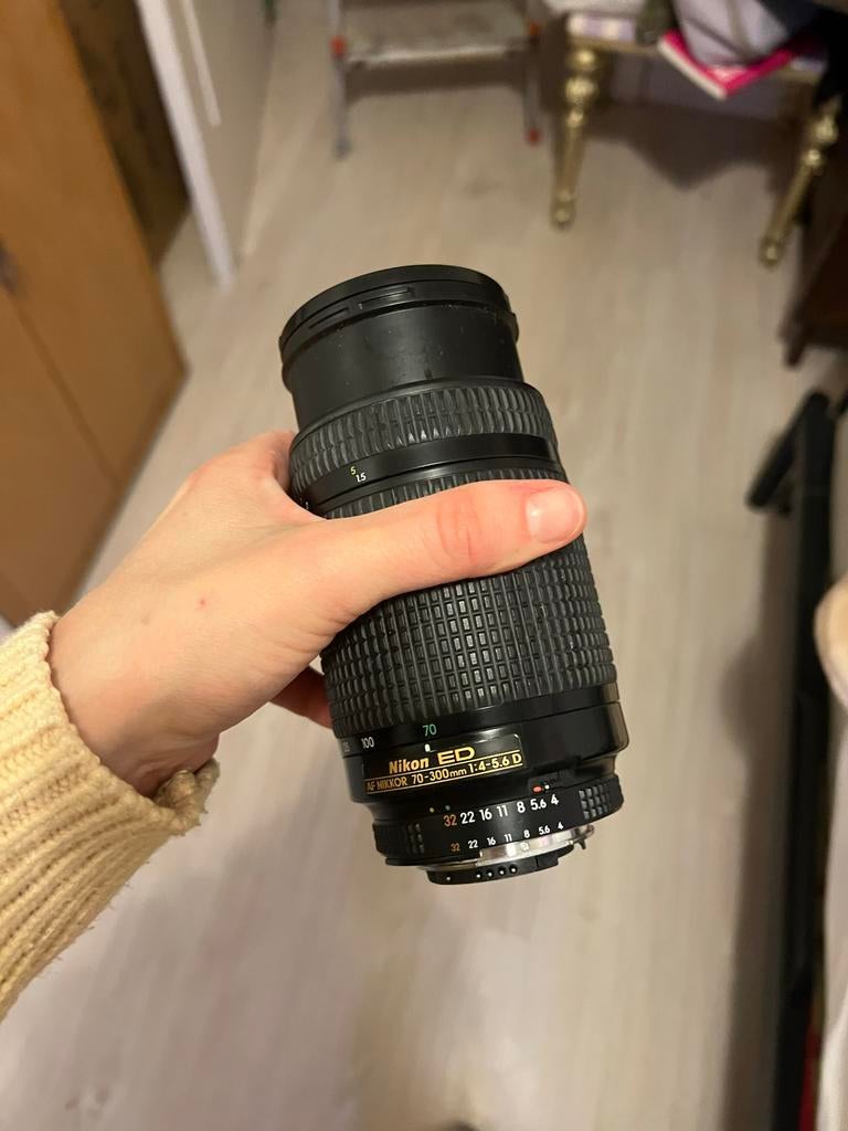 Nikon ED AF Nikkor 70-300mm f/4-5.6 D Telelens, Audio, Tv en Foto, Fotografie | Lenzen en Objectieven, Ophalen, Zo goed als nieuw