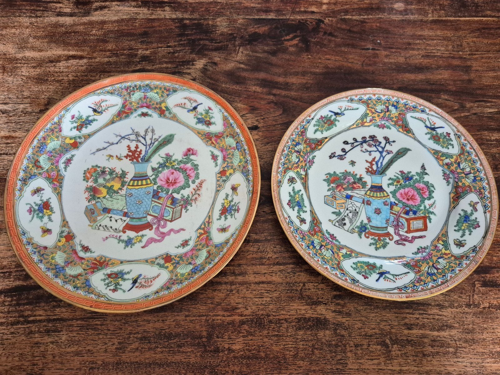 2 Antieke Chinese Guangcai Borden, Famille Rose Stijl, Ophalen of Verzenden