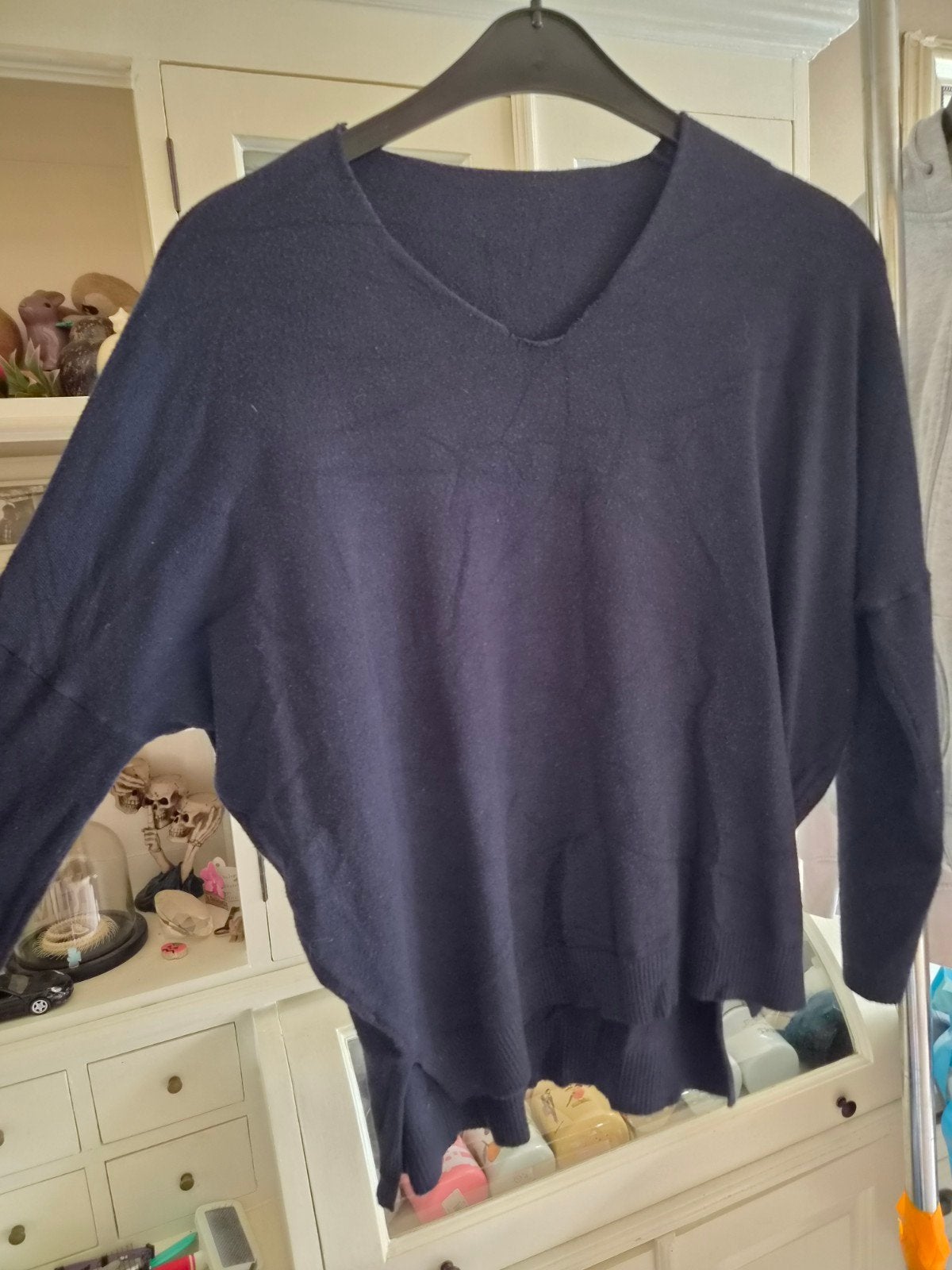 Donkerblauwe gebreide trui met vleermuismouwen, Blauw, Maat 46/48 (XL) of groter, Ophalen of Verzenden, Onbekend