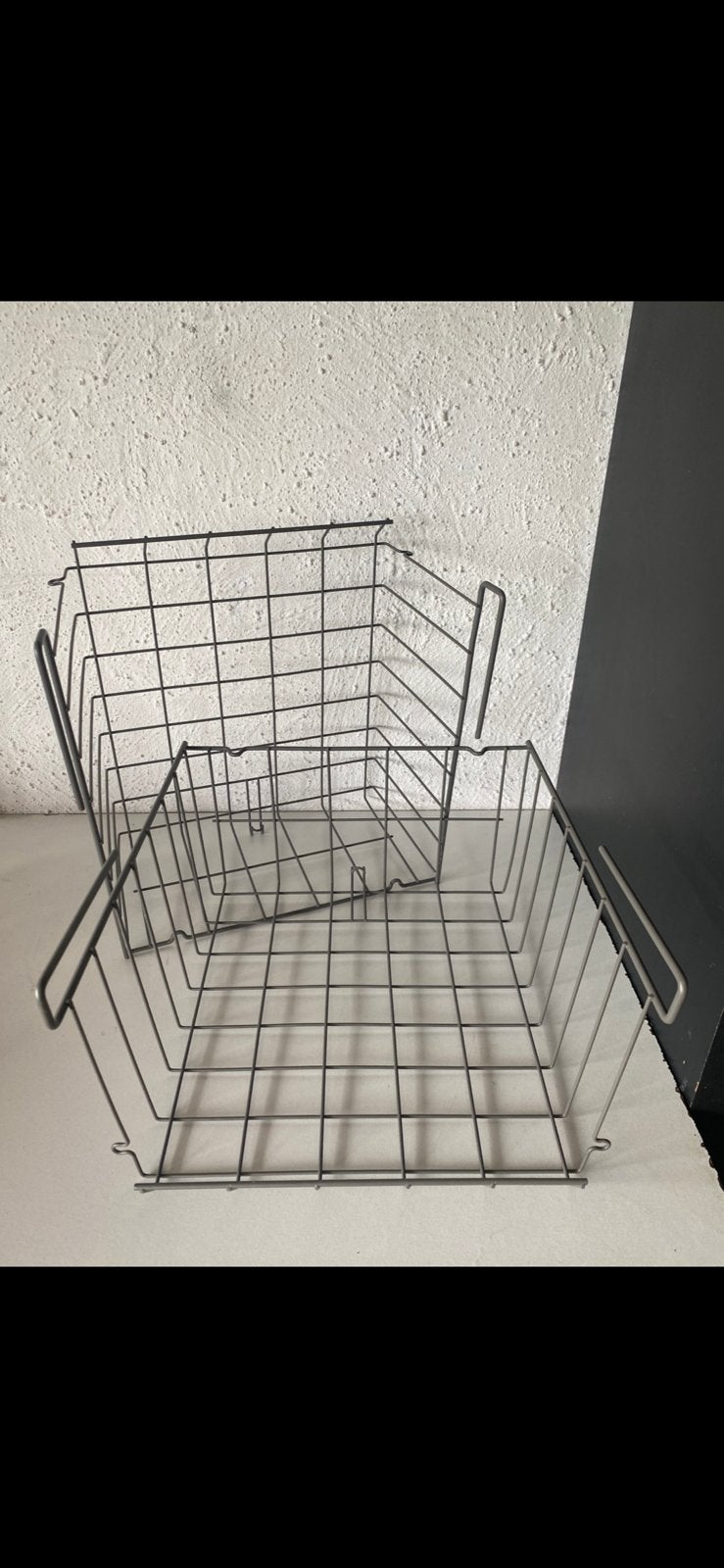 handige set:  ‘2 IKEA ‘OBSERVATÖR’ HANGMANDEN, Ophalen, Zo goed als nieuw, Grijs, Metaal