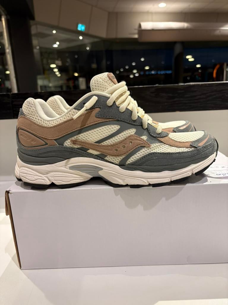 Saucony Progrid 9 Forrest Green / Mokka / 42 ALS NIEUW, Kleding | Heren, Ophalen of Verzenden, Zo goed als nieuw, Overige kleuren