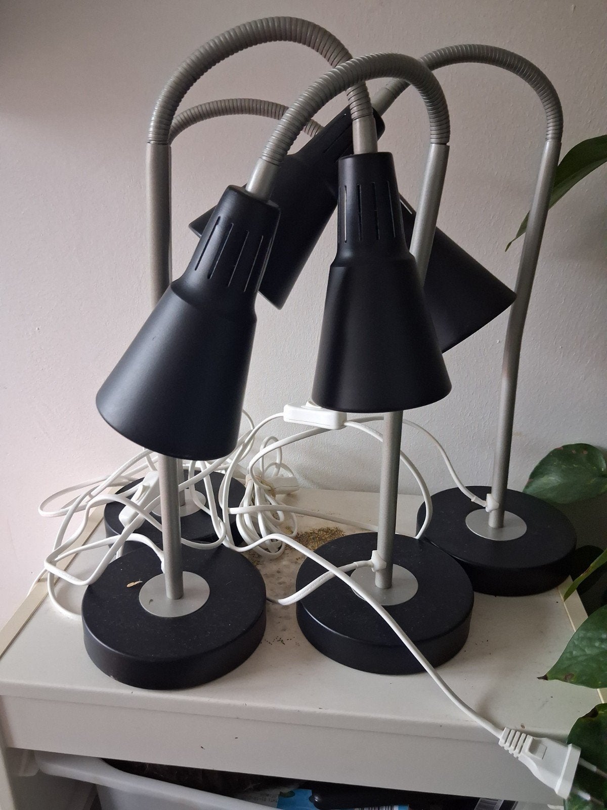 4 bureaulampen IKEA kvart, Bureaulamp, Kunststof, Met schakelaar, Ophalen of Verzenden