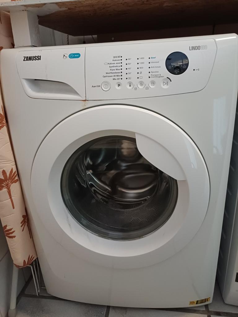 Zanussi Lindo 10 Wasmachine - 7kg, Diverse Programma's, Ophalen, Gebruikt, Voorlader, 85 tot 90 cm