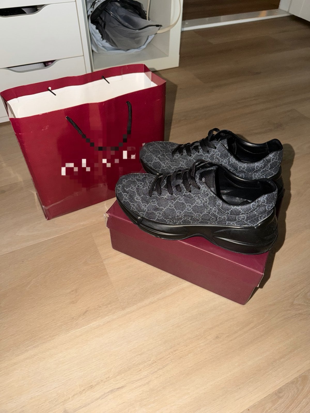 Gucci Heren Sneakers - Gloednieuw, Ophalen of Verzenden, Zo goed als nieuw, Zwart, Sneakers of Gympen