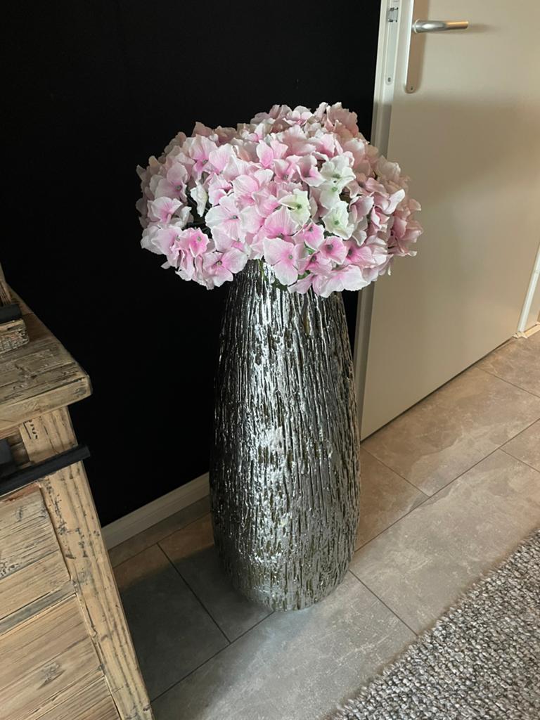 Prachtige zilveren bloempot, Huis en Inrichting, Overige materialen, Overige kleuren, Ophalen of Verzenden, Zo goed als nieuw