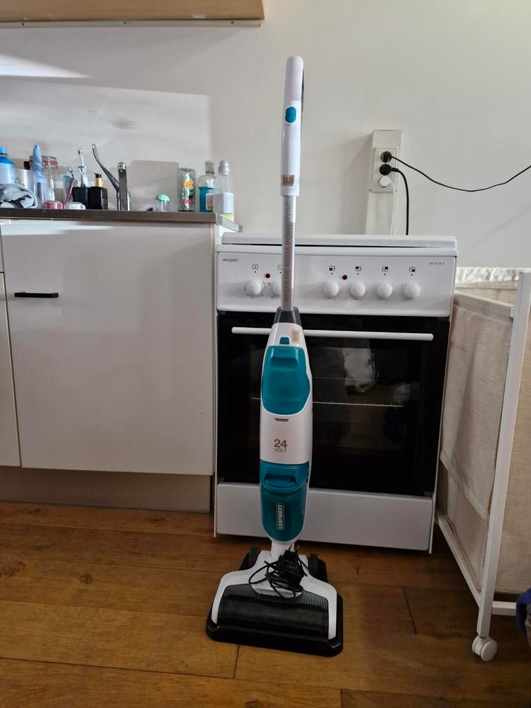 Leifheit Regulus Aqua PowerVac 2-in-1 nat- en droogzuiger, Gebruikt, Ophalen of Verzenden, Waterstofzuiger, Minder dan 1200 watt