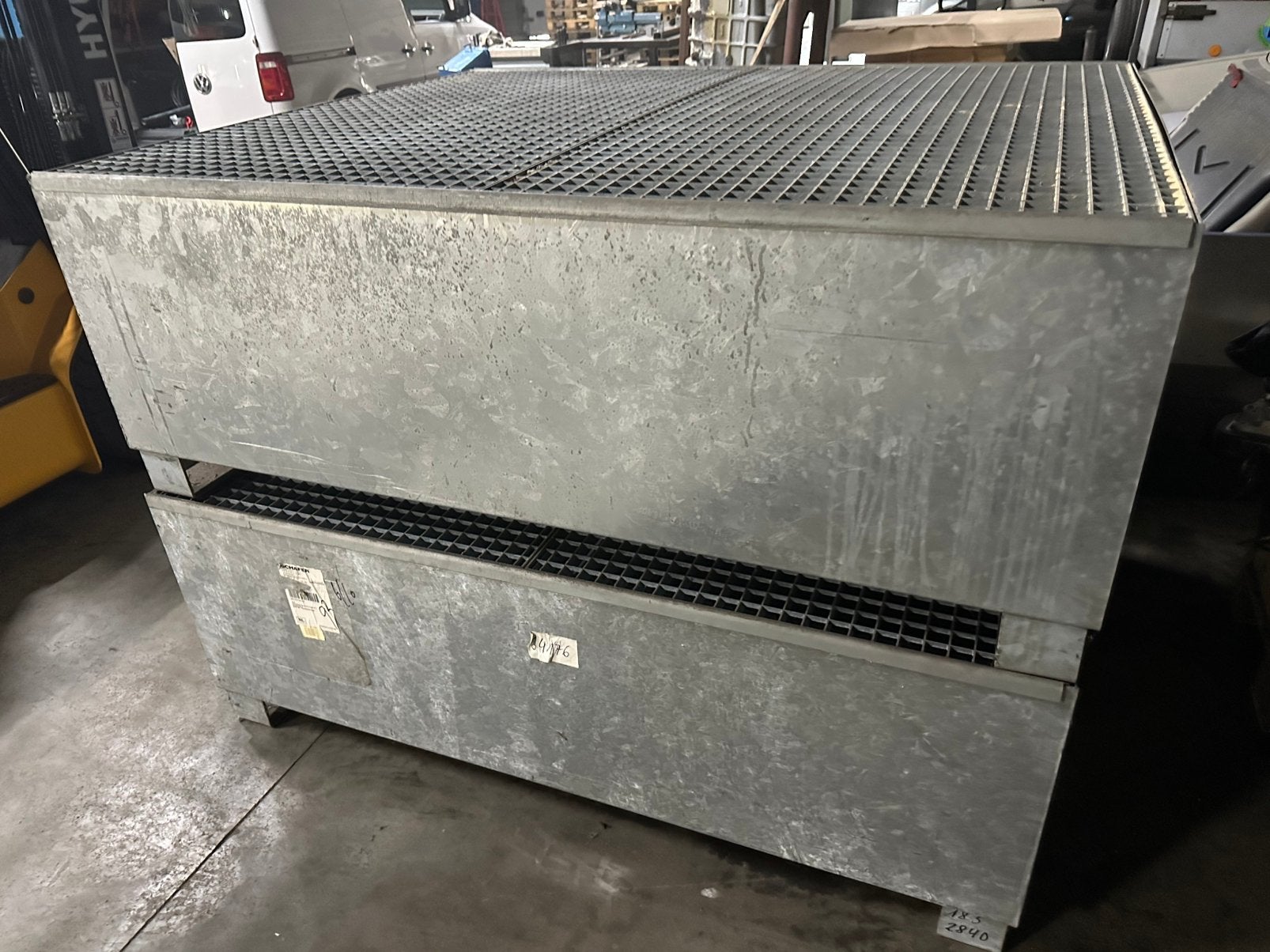 Opvangbak/ lekbak voor IBC container, Ophalen
