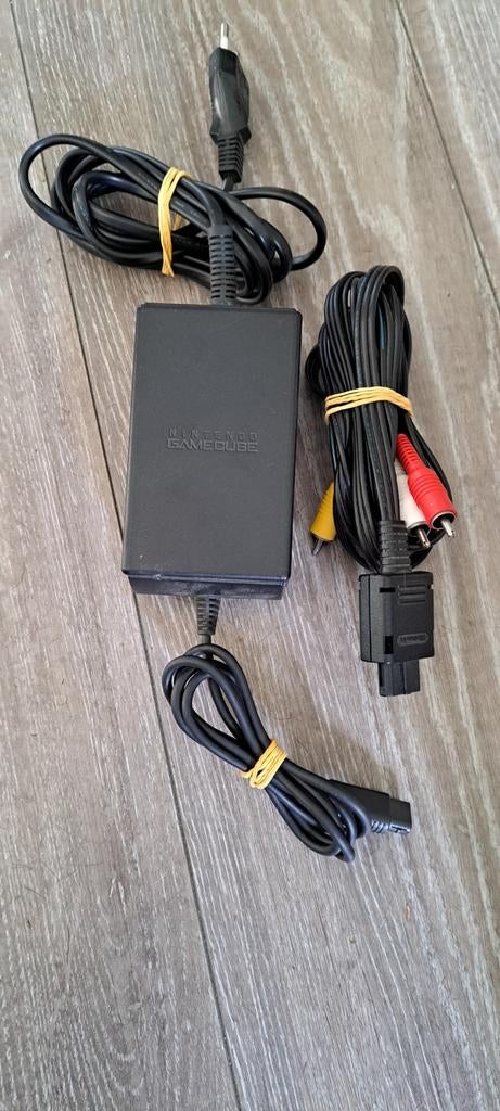 Nintendo GameCube Voeding & AV Kabel Set, Ophalen, Gebruikt, Gamecube, Oplader of Kabel