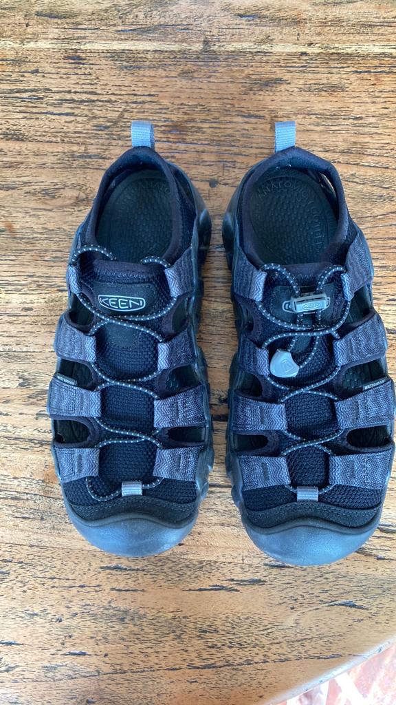 Zwarte Keen wandel waterproof sandalen, Ophalen of Verzenden, Zo goed als nieuw, Schoenen