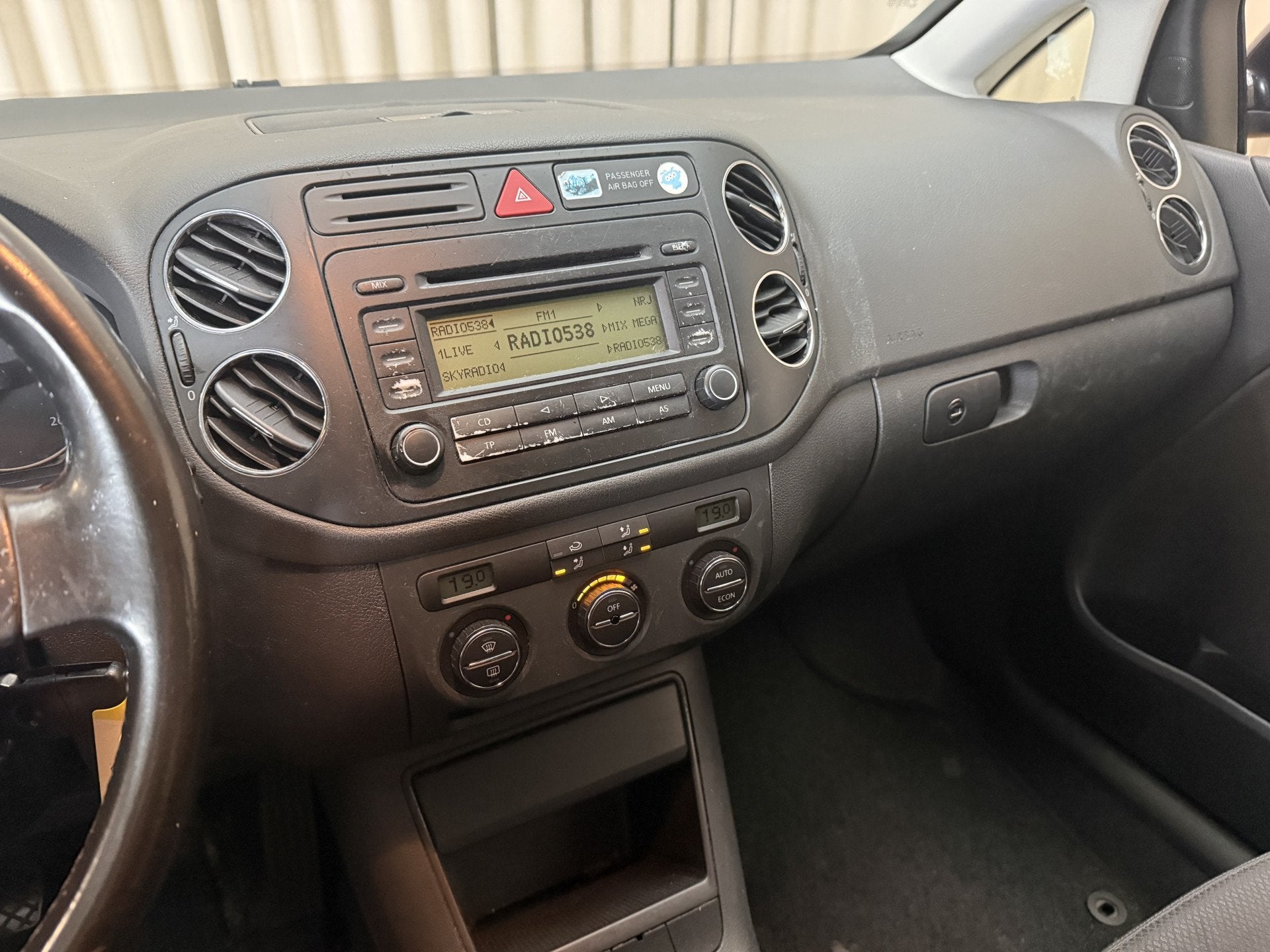 Volkswagen Golf Plus 1.6 FSI Sportline Nieuwe APK (bj 2005), Stof, Gebruikt, 4 cilinders, 116 pk