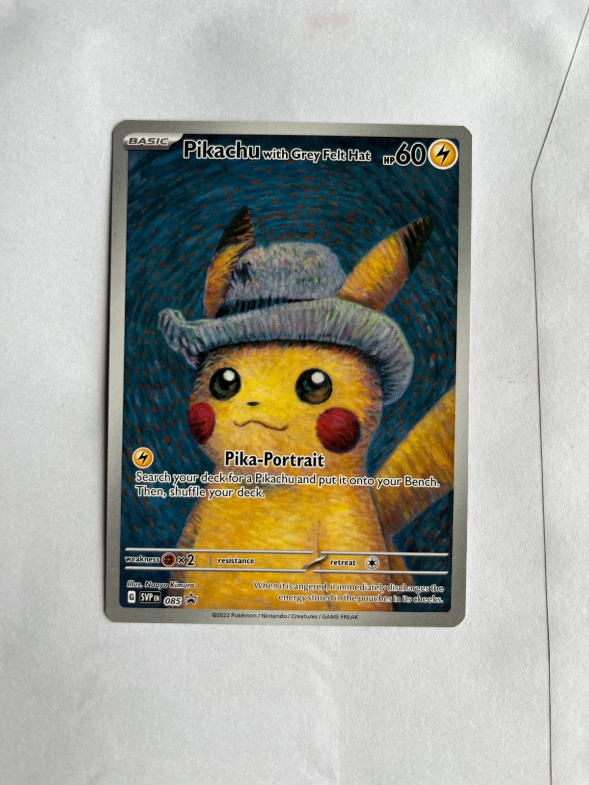 Pikachu with grey felt hat / van gogh kaart, Hobby en Vrije tijd, Verzamelkaartspellen | Pokémon, Ophalen, Zo goed als nieuw, Losse kaart