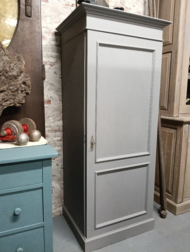 Leuke brocante oude kast., Kinderen en Baby's, Kinderkamer | Commodes en Kasten, Ophalen, Gebruikt, Minder dan 75 cm, 105 cm of meer